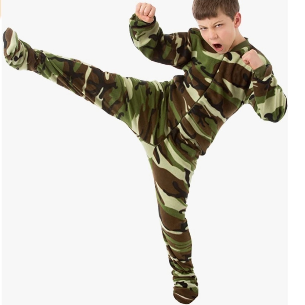 BIG Feet fleece camouflage onesie. Size M